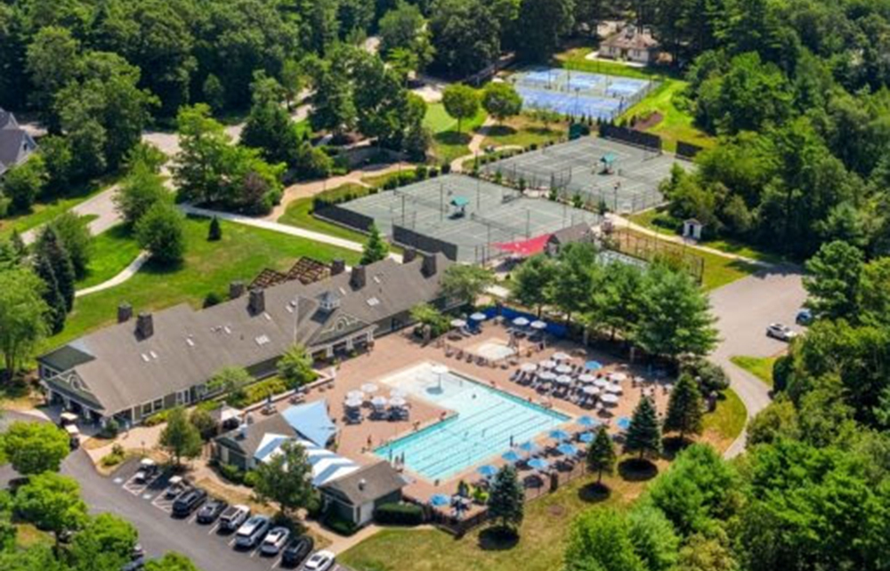 The Cottages at the Bay Club development team completes $1.64 million sale of 6 Golf Cottage Way